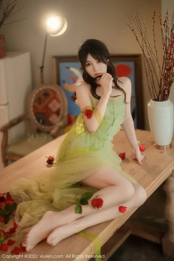 Vol. 05875 婠婠么(86P)