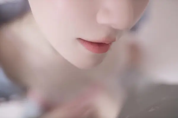 鱼子酱Fish《等下班的人》(130P)