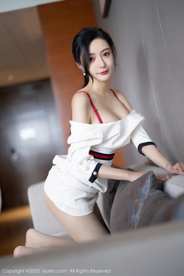 Vol. 04963 王馨瑶yanni(72P)