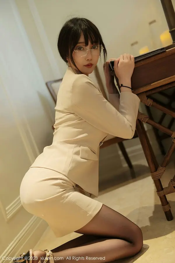 Vol. 06428 玥儿玥er(57P)