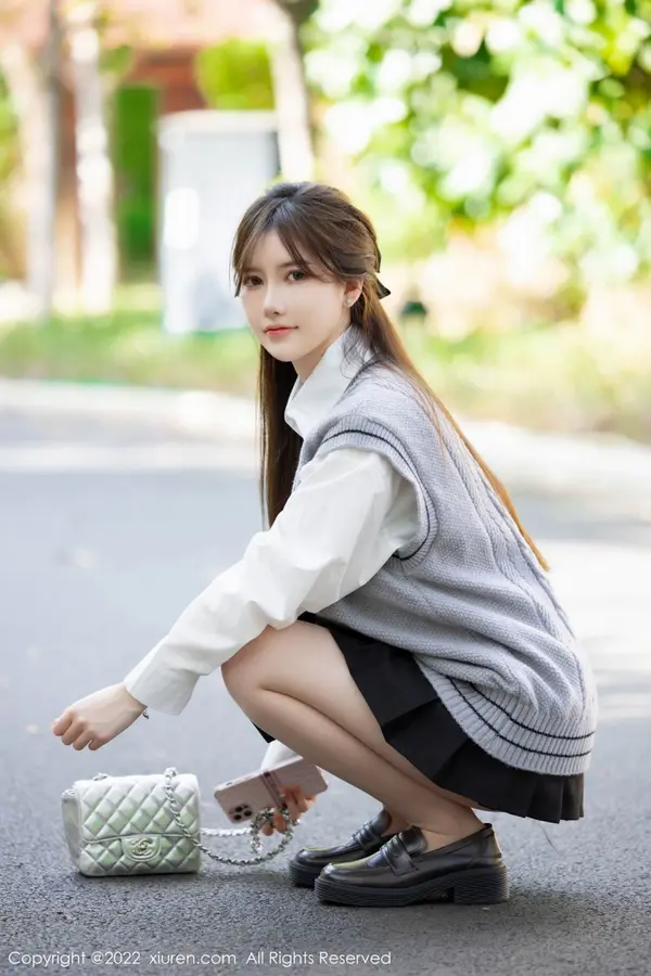 Vol. 04896 美桃酱(53P)