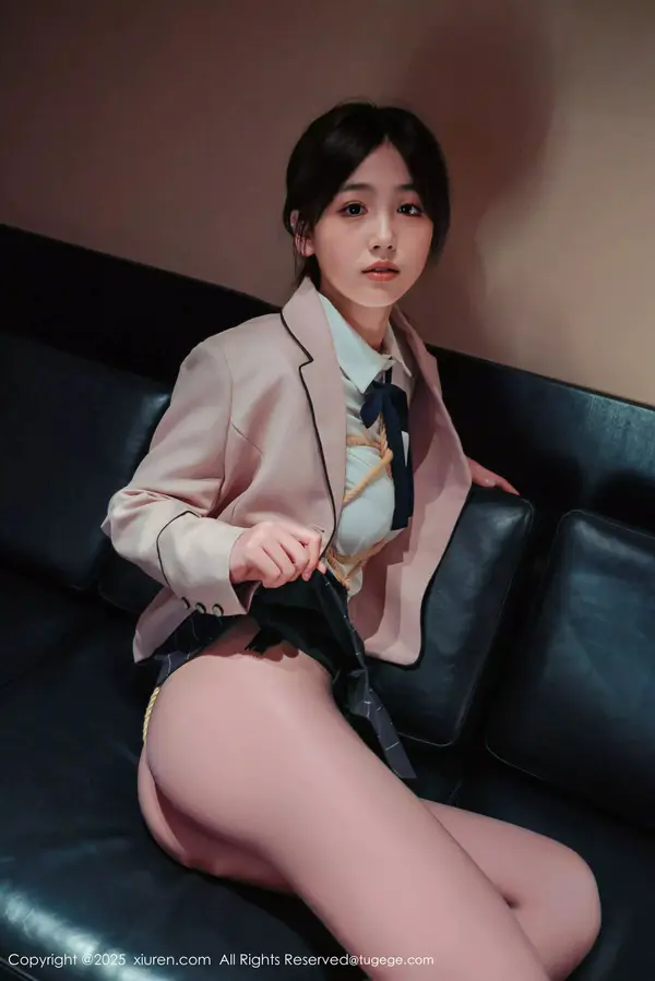 Vol. 09949 奶芙乔乔(73P)