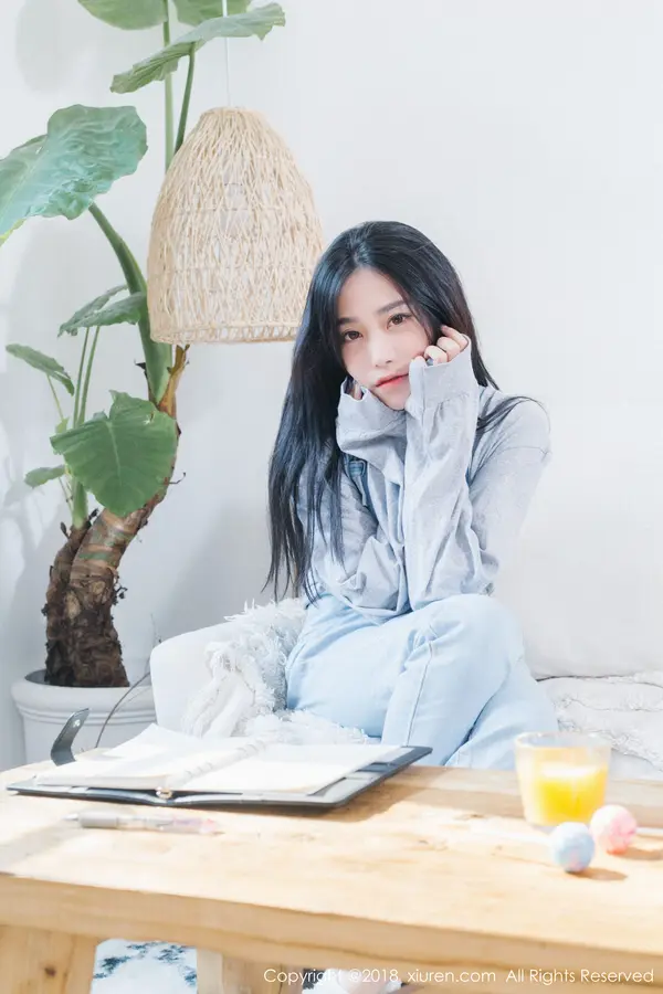 Vol. 01024 许诺Sabrina(83P)