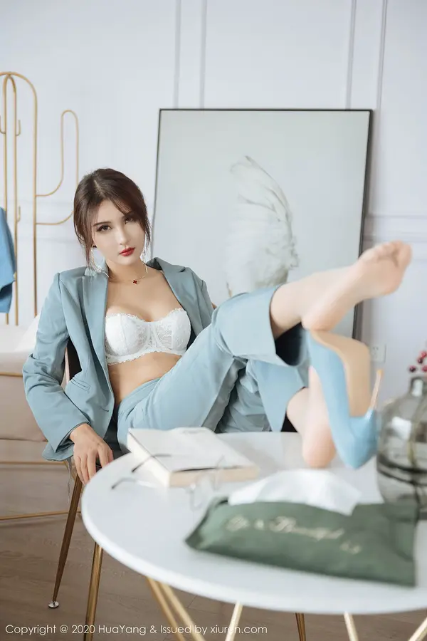 Vol. 0295 Emily顾奈奈(73P)