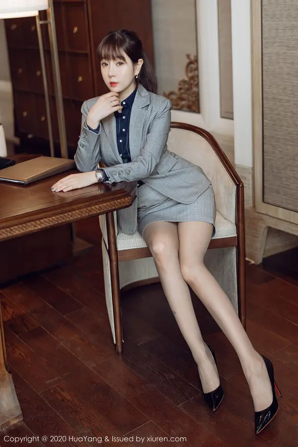 Vol. 0298 王雨纯(81P)