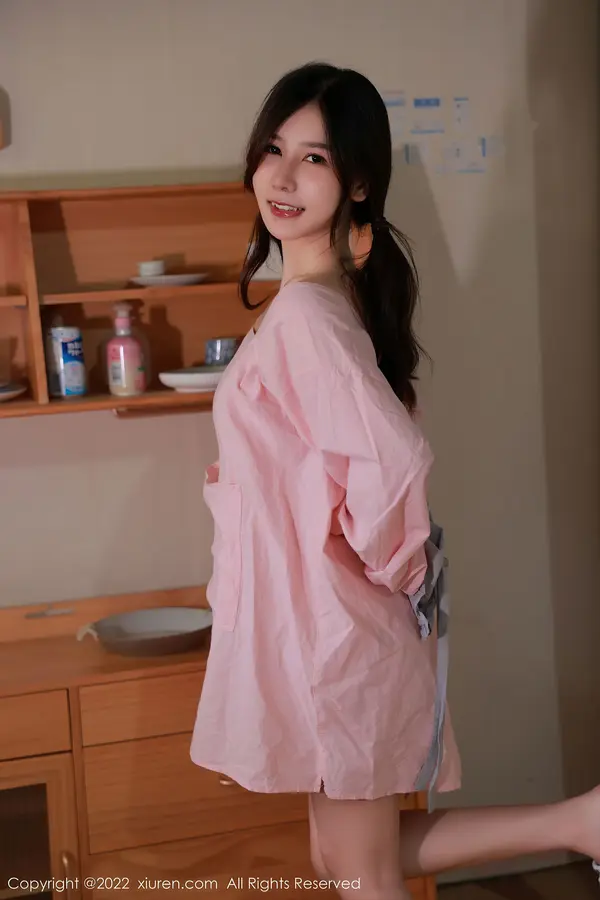 Vol. 05697 尹甜甜(53P)