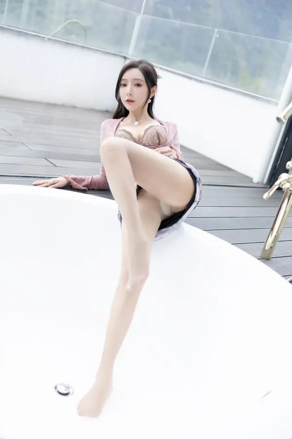 Vol. 05985 王馨瑶yanni(83P)