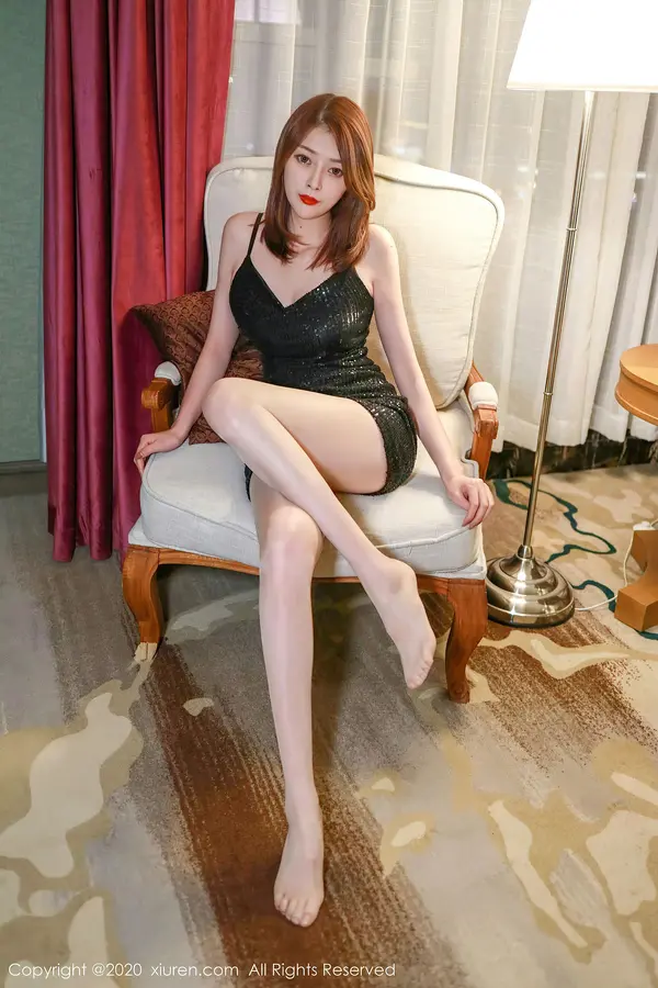 Vol. 02827 樱花Elsa(52P)