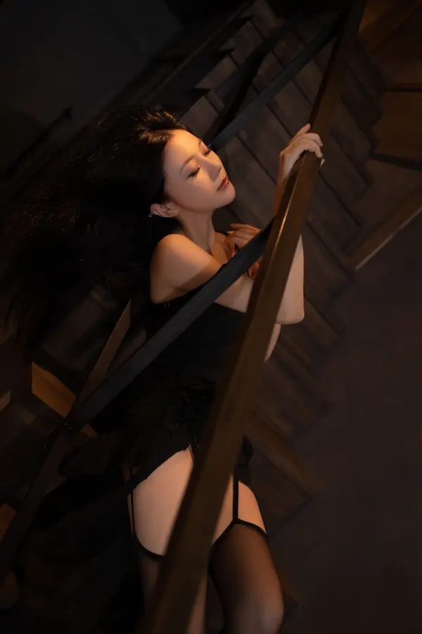 鱼子酱Fish《紫色》(130P)