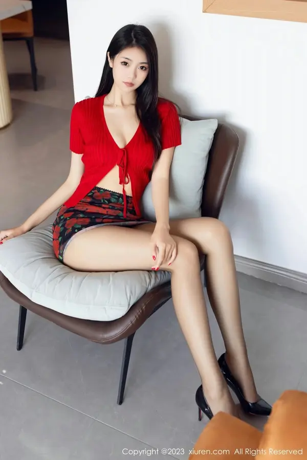 Vol. 07249 可乐Vicky(77P)