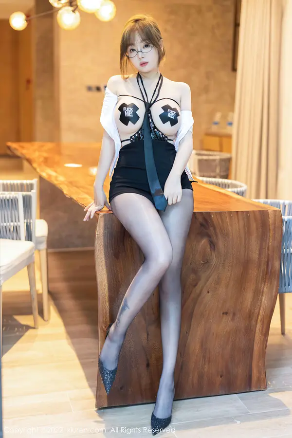 Vol. 05417 王雨纯(74P)