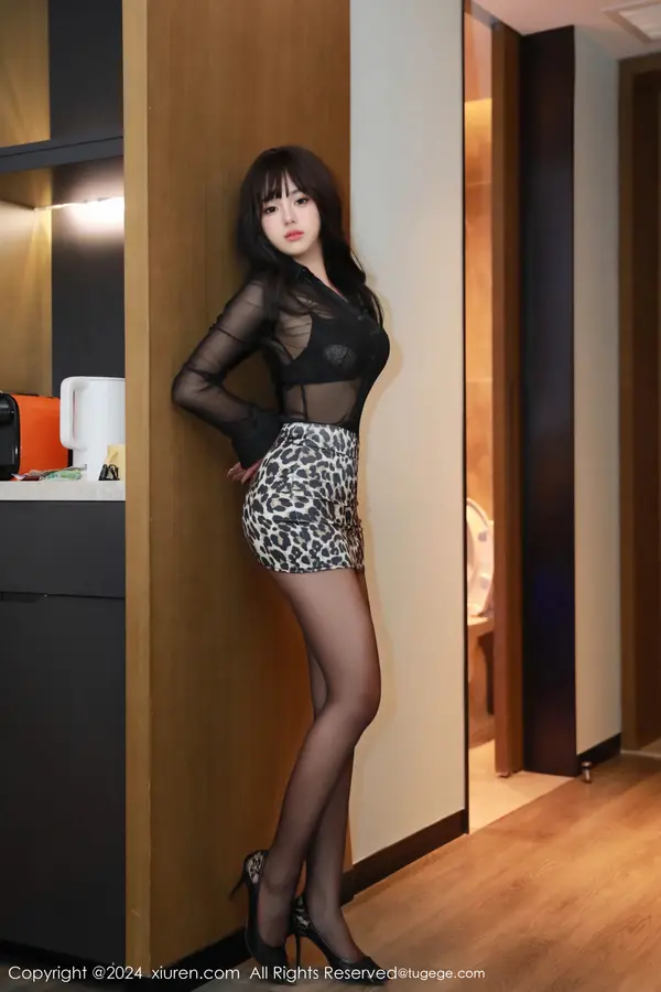 Vol. 08339 金小依(77P)