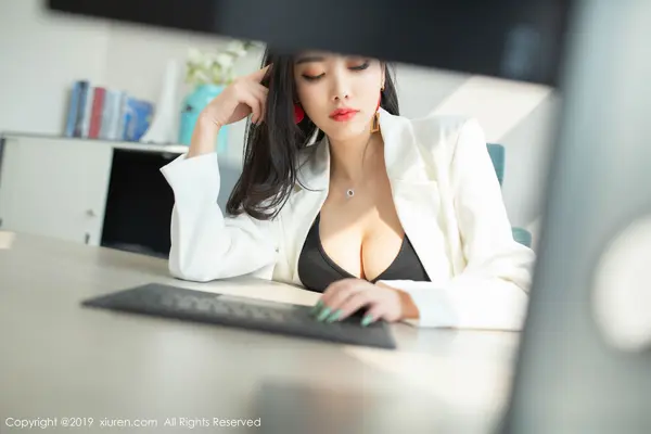 Vol. 01853 杨晨晨sugar(78P)