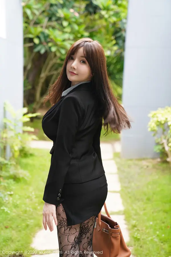 Vol. 02725 糯美子MINIbabe(77P)