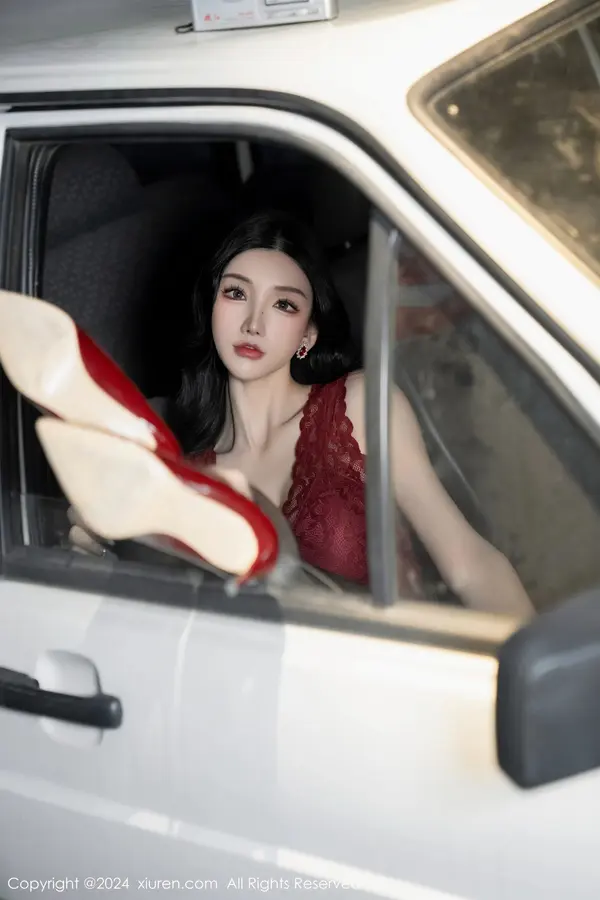 Vol. 07993 周于希Sally(94P)