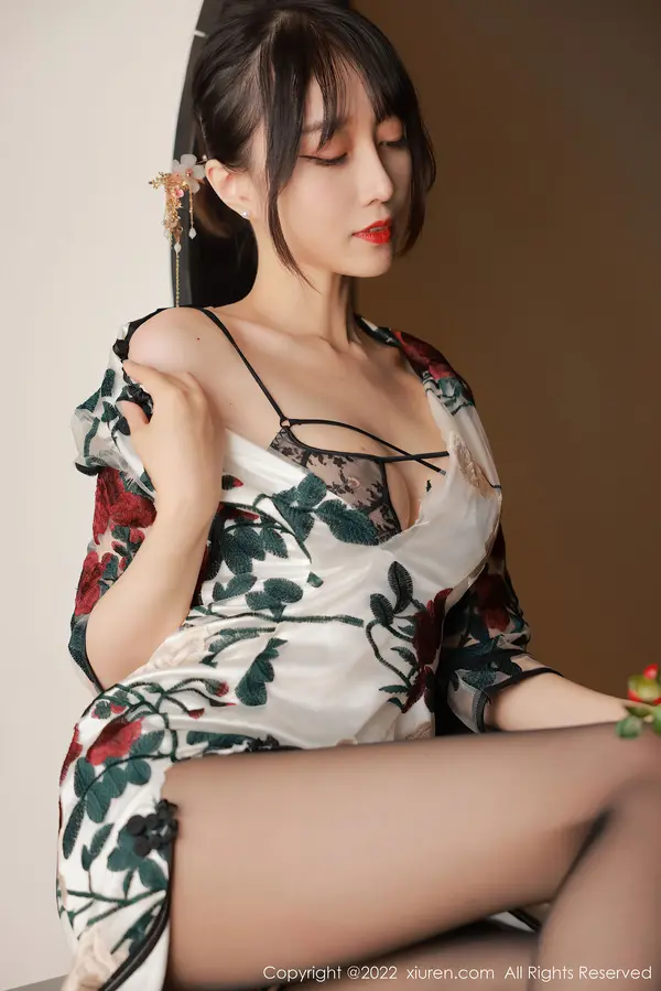 Vol. 05199 玥儿玥er(78P)