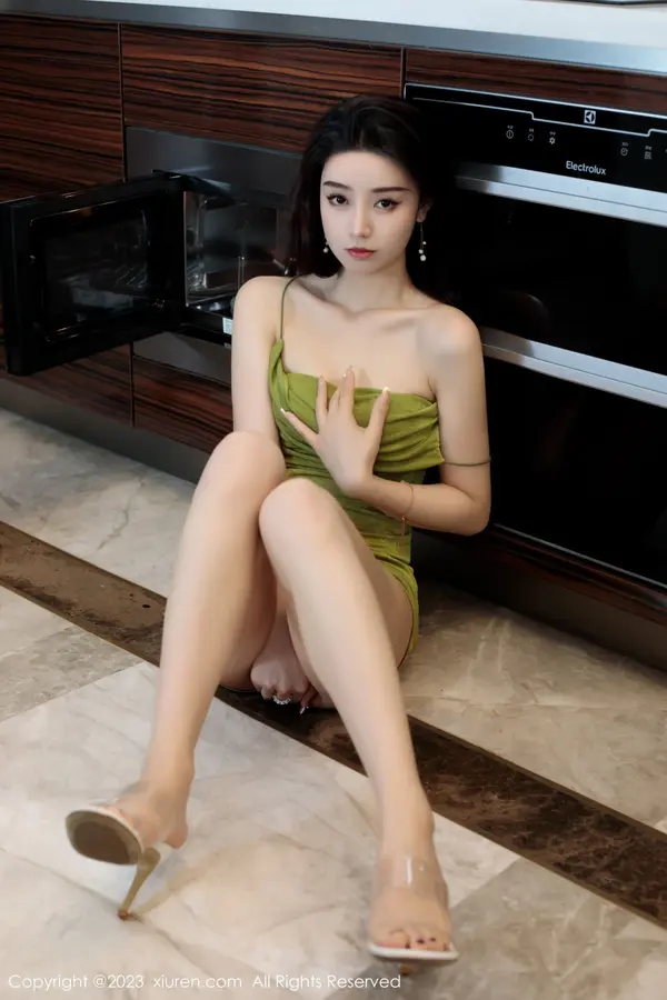 Vol. 07011 苏曼兮(73P)