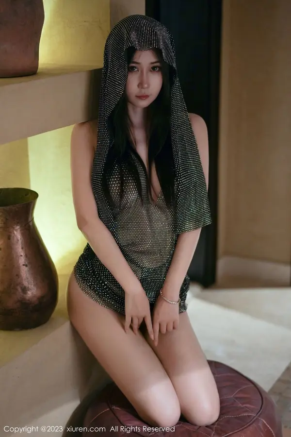Vol. 07003 laura阿姣(70P)