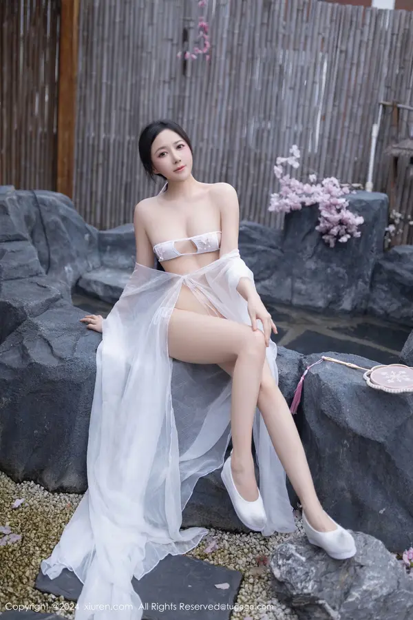Vol. 08927 鱼子酱Fish(81P)