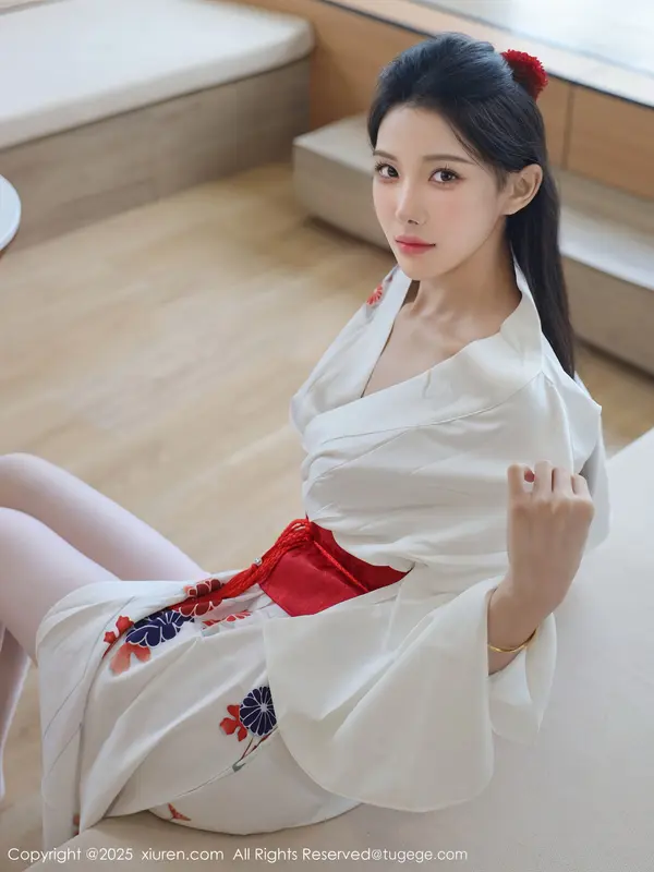 Vol. 10767 梨霜儿(84P)