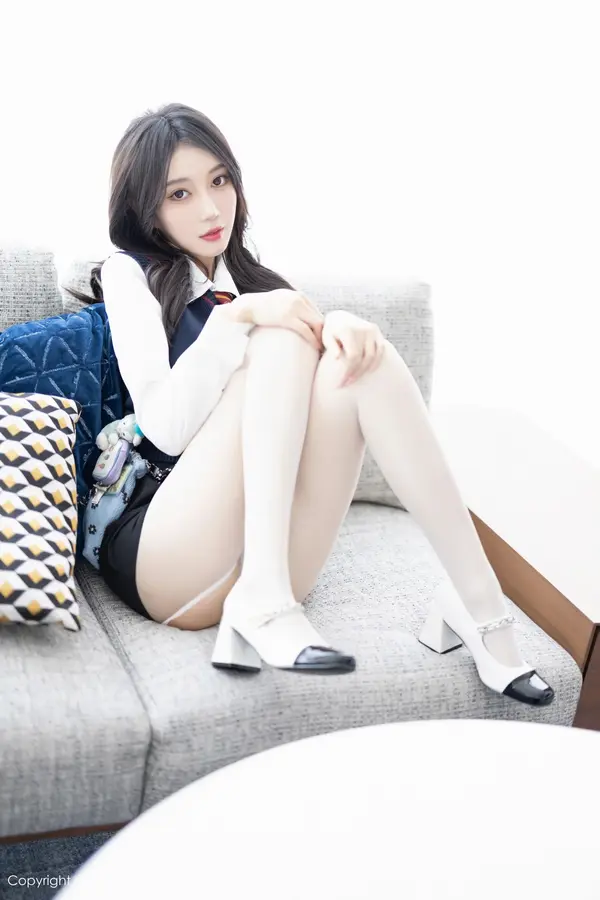 Vol. 08247 玥儿玥(83P)