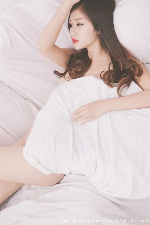 Vol. 00264 史雨姐姐(51P)