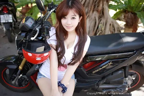 Vol. 0054 刘飞儿Faye(51P)