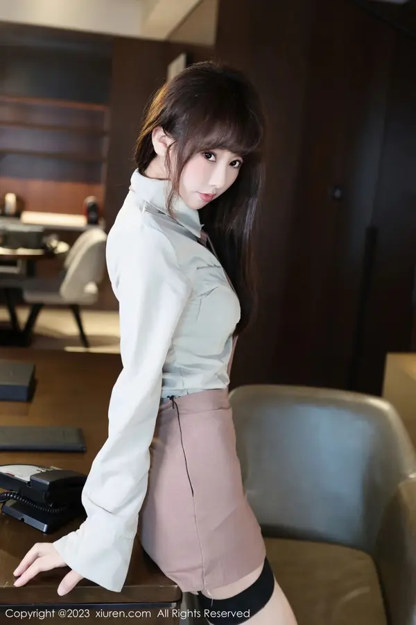 Vol. 07643 白笑笑(83P)