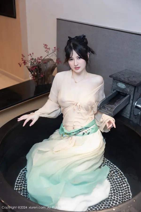 Vol. 08128 诗诗kiki(83P)