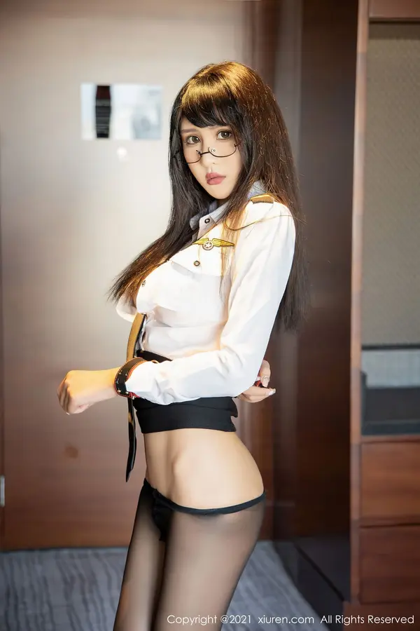 Vol. 04207 Emily尹菲(59P)