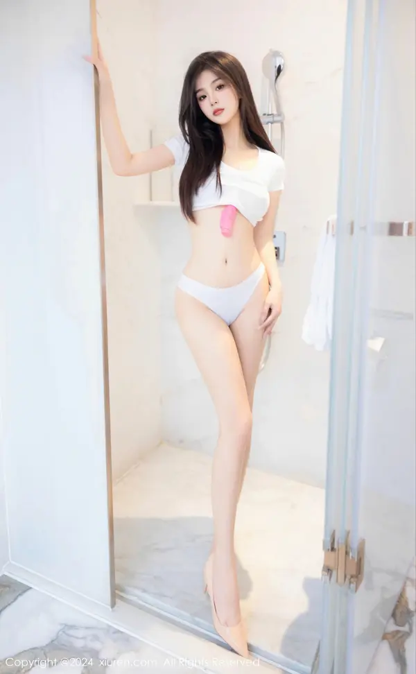 Vol. 08467 周周不吃香菜(89P)