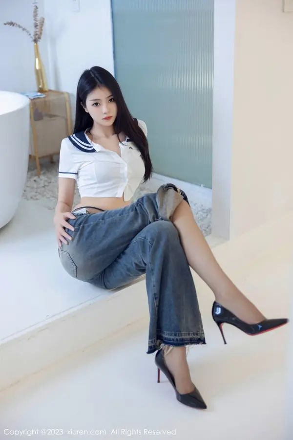Vol. 07027 可乐Vicky(83P)