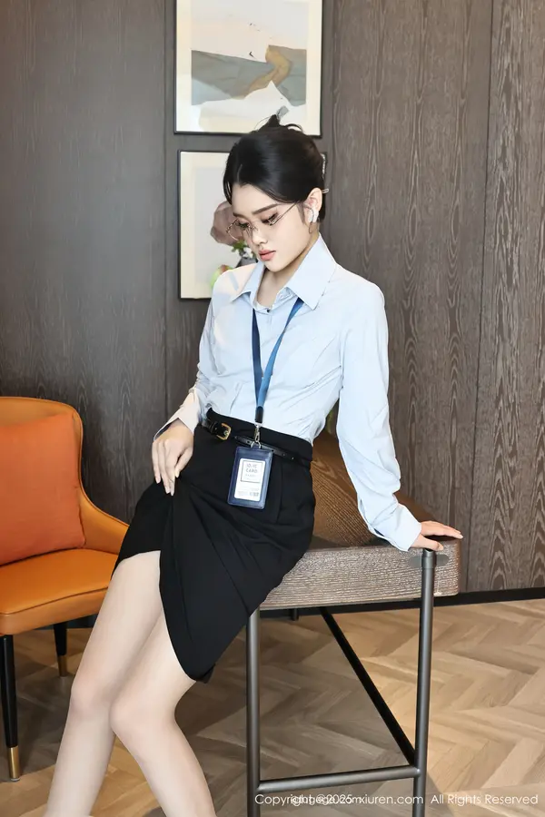 Vol. 10674 糯梨子(61P)