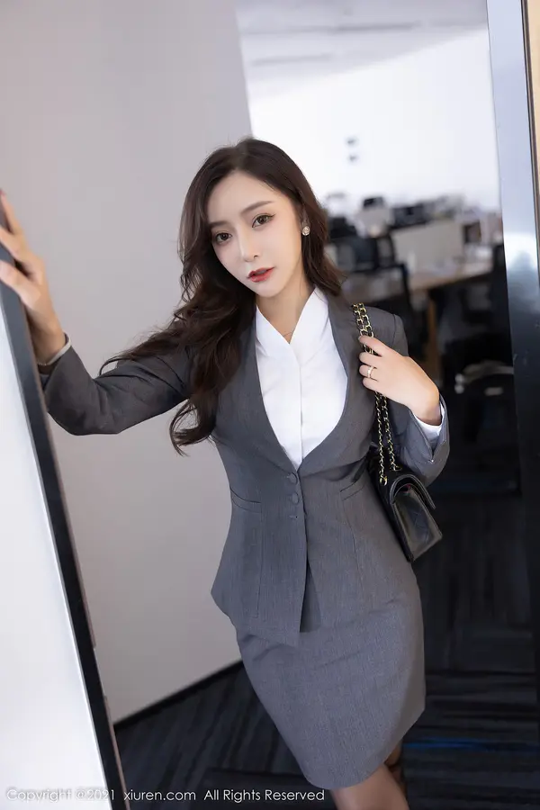 Vol. 04304 王馨瑶yanni(102P)