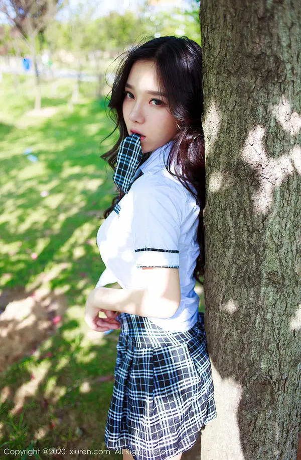 Vol. 02380 夏雪爱(42P)