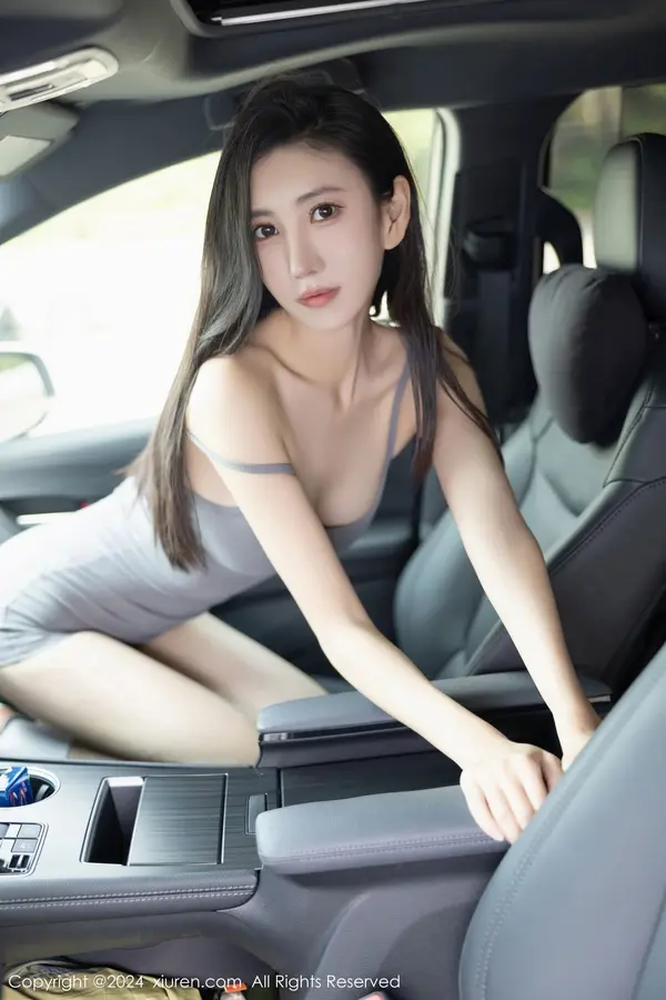 Vol. 08005 章芃芃(84P)