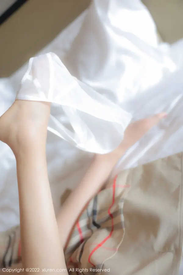 Vol. 05645 田冰冰(76P)