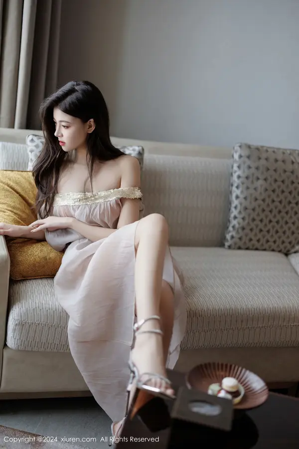 Vol. 09426 初梦瑶(103P)