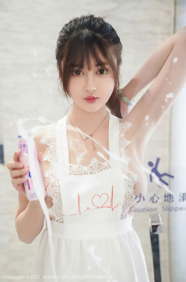 Vol. 03302 萌奈子(41P)