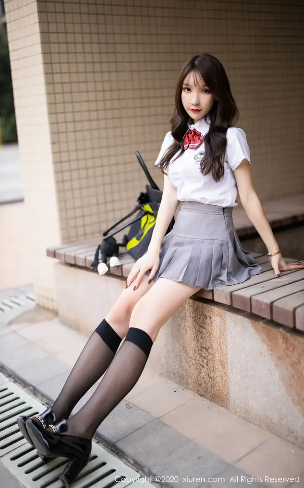 Vol. 01899 周于希Sandy(93P)