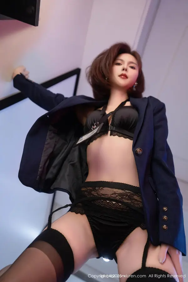 Vol. 10745 白芷yy(73P)