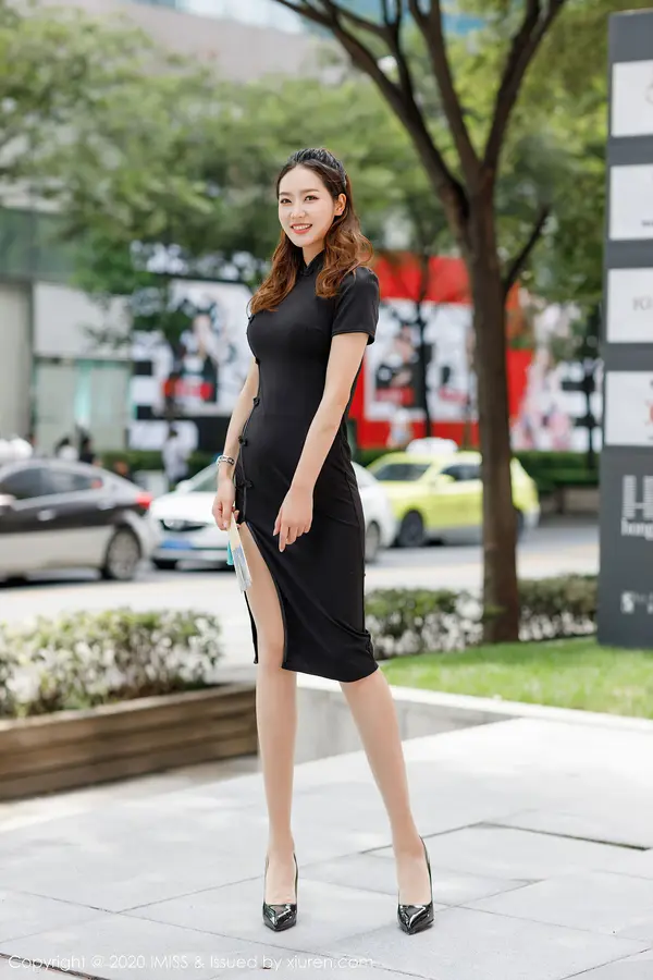 Vol. 0495 方子萱(52P)