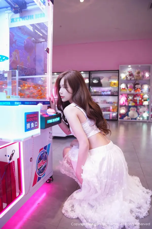 Vol. 10791 拍黄瓜girl(75P)