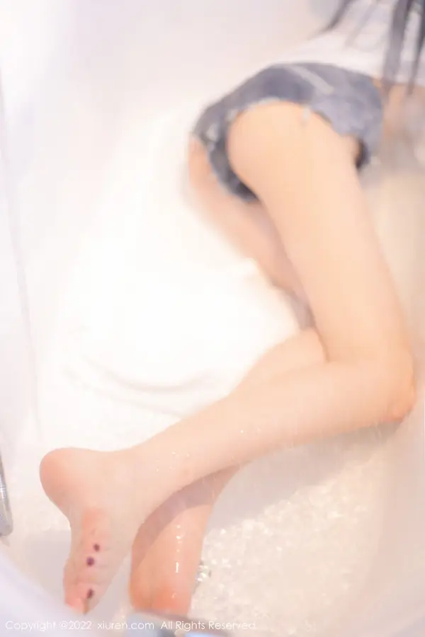 Vol. 05909 77qiqi(86P)