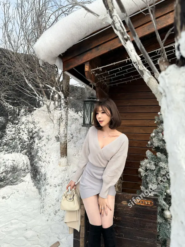Vol. 9734 徐莉芝Booty《私购流出》(126P + 2V)