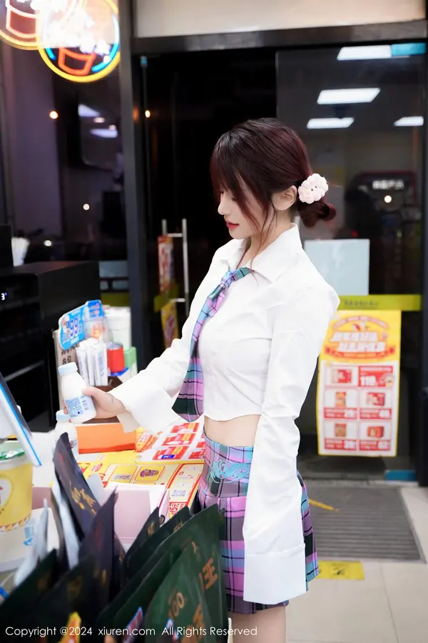 Vol. 08015 美七Mia(76P)