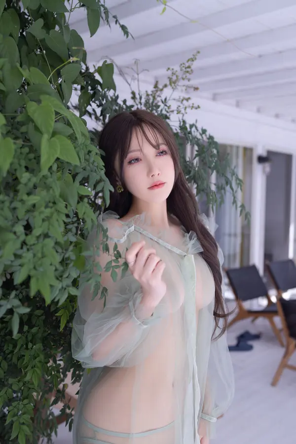鱼子酱Fish《绿色薄纱》(120P)