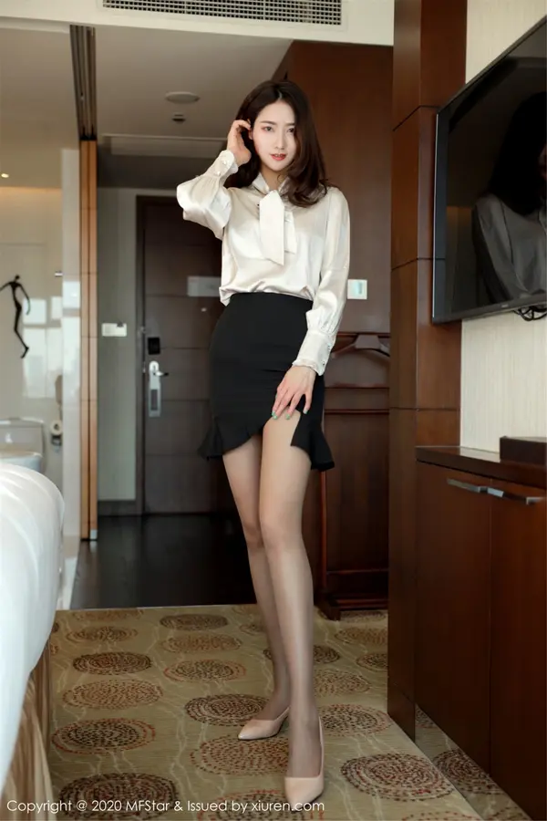 Vol. 0328 方子萱(60P)