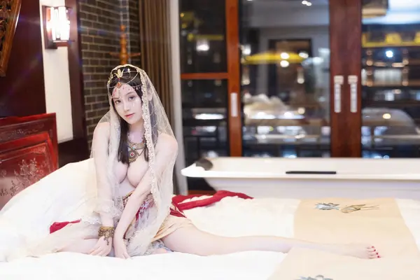 Vol. 08349 豆瓣酱(83P)
