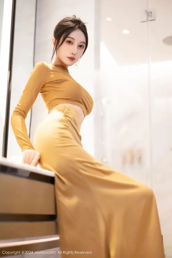 Vol. 08574 玥儿玥(82P)